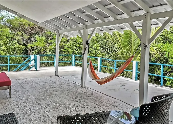 Feather's * San Pedro (Ambergris Caye)